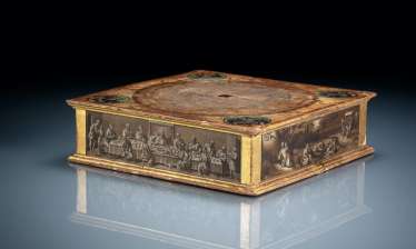 Rare relic stand with polychrome and grisaille painting Rare relic stand with polychrome and grisaille painting