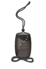 A FINE FOUR-CASE BLACK LACQUER INRO A FINE FOUR-CASE BLACK LACQUER INRO