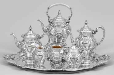 Large coffee and tea service Large coffee and tea service
