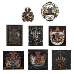 8 représentaient des armoiries, sans doute principalement 8 représentaient des armoiries, sans doute principalement