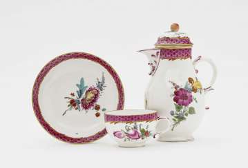 Mocha coffee pot and Cup with saucer Mocha coffee pot and Cup with saucer