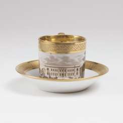 Paris Cup with castle view in fine Grisaille-painting Paris Cup with castle view in fine Grisaille-painting