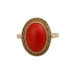 Ring with coral cabochon Ring with coral cabochon