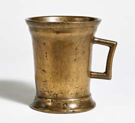 Gothic single-handle mortar Gothic single-handle mortar