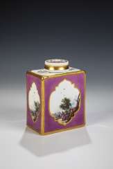 Large tea caddy with kauffahrtei scenes Large tea caddy with kauffahrtei scenes