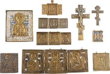 QUATRE TRIPTYCHA, DEUX CROIX ET QUATRE MÉDAILLES DE BRONZE ICÔNES ET LES FRAGMENTS DEESIS ET LE CHRIST-REPRÉSENTATIONS QUATRE TRIPTYCHA, DEUX CROIX ET QUATRE MÉDAILLES DE BRONZE ICÔNES ET LES FRAGMENTS DEESIS ET LE CHRIST-REPRÉSENTATIONS