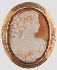 Brooch Cameo.Gold 56 samples Brooch Cameo.Gold 56 samples