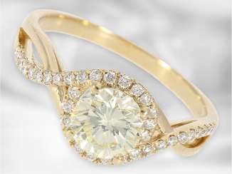 Anneau: précieux, weißgoldener Goldschmiedering avec grand Brillant d'environ 1ct, de haute Pureté Anneau: précieux, weißgoldener Goldschmiedering avec grand Brillant d'environ 1ct, de haute Pureté
