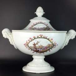 Neo-classical pomp Terrine: Meissen porcelain Marcolini-time to 1775/80, 1. Choice, port brochure, rare, very good. Neo-classical pomp Terrine: Meissen porcelain Marcolini-time to 1775/80, 1. Choice, port brochure, rare, very good.