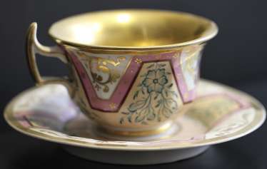 Cup and saucer with ornament, KPM, mid XIX century Cup and saucer with ornament, KPM, mid XIX century