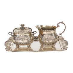 ENGLISH three-piece milk and sugar Set on tray, early 20's. Century ENGLISH three-piece milk and sugar Set on tray, early 20's. Century