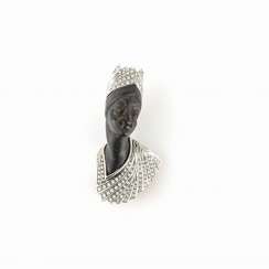 Brooch woman head with crown Brooch woman head with crown
