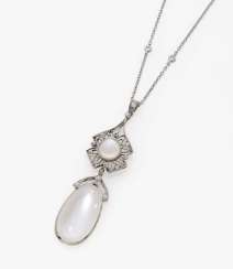 Pendant with moonstone Germany, around 1915 Pendant with moonstone Germany, around 1915