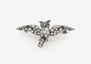 HISTORICAL BROOCH HISTORICAL BROOCH