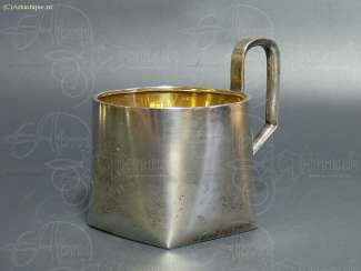 Cup holder Cup holder