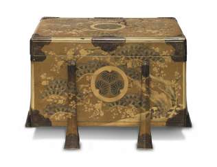 A LACQUER CHEST (KARABITSU) A LACQUER CHEST (KARABITSU)