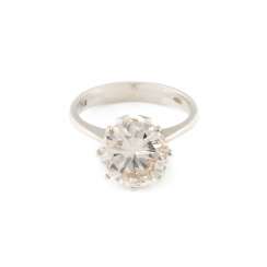 RING MIT BRILLANT-SOLITAIRE RING MIT BRILLANT-SOLITAIRE
