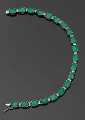 Classic Emerald Bracelet Classic Emerald Bracelet