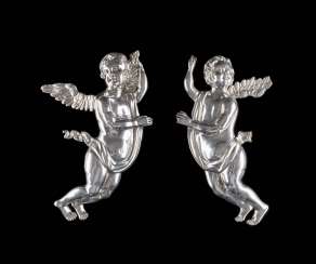 PAIR OF BAROQUE ANGELS PAIR OF BAROQUE ANGELS