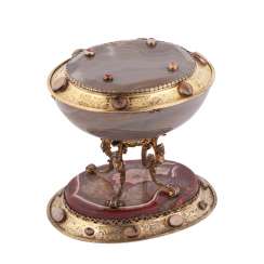 Russian vase with lid Russian vase with lid