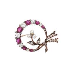 Brooch with fine rubies, diamonds, together approx 1.1 ct, Brooch with fine rubies, diamonds, together approx 1.1 ct,
