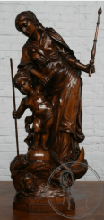 Antique statue Antique statue