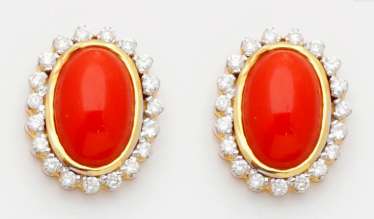 Pair of classic coral earrings Pair of classic coral earrings