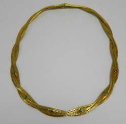 Gold necklace with emeralds Gold necklace with emeralds