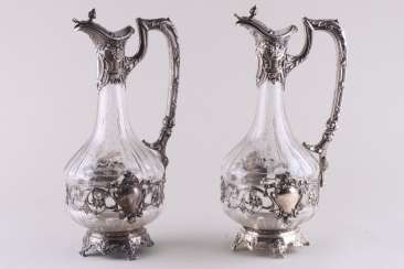 A pair of decanters-decanters. France, 19th century A pair of decanters-decanters. France, 19th century