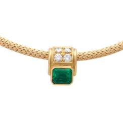A pendant with 1 emerald antique gemstone and 4 diamonds, A pendant with 1 emerald antique gemstone and 4 diamonds,