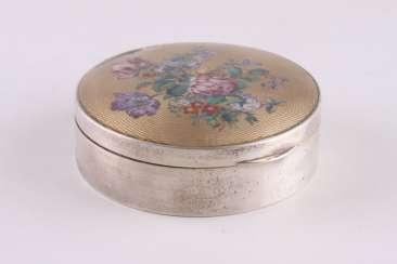 Box with enamel guilloche Box with enamel guilloche