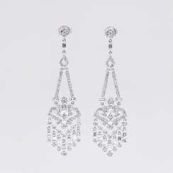 Pair of elegant diamond Ohrchandeliers Pair of elegant diamond Ohrchandeliers