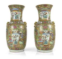 Pair of Canton porcelain vases with Famille rose decor Pair of Canton porcelain vases with Famille rose decor