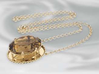 Chain/necklace: decorative, endless Erbsmuster chain with exceptionally large smoky quartz-medium part, one of a kind hand work Chain/necklace: decorative, endless Erbsmuster chain with exceptionally large smoky quartz-medium part, one of a kind hand work