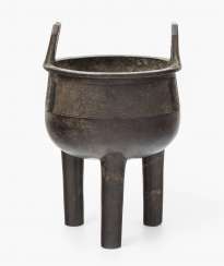 Ritual vessel of the "Liding" type Ritual vessel of the "Liding" type