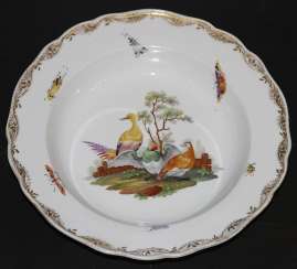 Plate with birds and flowers. The Meissen porcelain factory Plate with birds and flowers. The Meissen porcelain factory