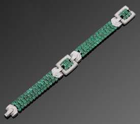 Glamorous Emerald And Diamond Bracelet Glamorous Emerald And Diamond Bracelet