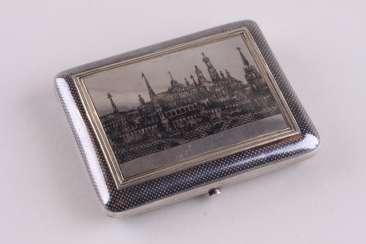 Cigarette case with niello, 84 sample. Cigarette case with niello, 84 sample.