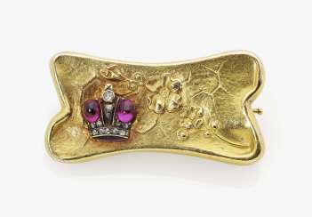 Historical "Fabergé" brooch with Prunus blossom branch and crown Russia, around 1900-1908, AUGUST FREDERICK HOLLMING Historical "Fabergé" brooch with Prunus blossom branch and crown Russia, around 1900-1908, AUGUST FREDERICK HOLLMING