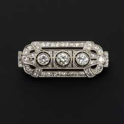 Art Deco brooch with old European cut diamonds and diamonds Art Deco brooch with old European cut diamonds and diamonds
