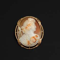 Brooch with cameo of 2. Half of the 19th century. Century Brooch with cameo of 2. Half of the 19th century. Century