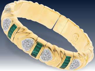 Armband: schwerer, exquisiter Smaragd/Brillant-Armreif von Wempe, mit Wempe-Zertifikat Armband: schwerer, exquisiter Smaragd/Brillant-Armreif von Wempe, mit Wempe-Zertifikat