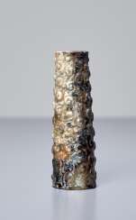 SMALL PEARL WITH DENSE CLOUDS IN SPIRAL DECOR SMALL PEARL WITH DENSE CLOUDS IN SPIRAL DECOR