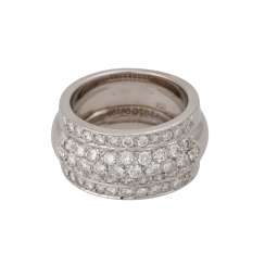 Ring set with 50 brilliant-cut diamonds, together CA. 2 ct Ring set with 50 brilliant-cut diamonds, together CA. 2 ct