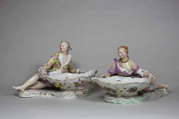 Pair of figurative Rococo porcelain dishes Pair of figurative Rococo porcelain dishes