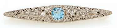 AQUAMARINE AND DIAMOND BROOCH AQUAMARINE AND DIAMOND BROOCH