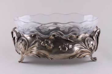 The fruit bowl in the style of modernization. Silver. The fruit bowl in the style of modernization. Silver.