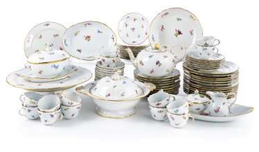 Food-and-tea-Service Food-and-tea-Service