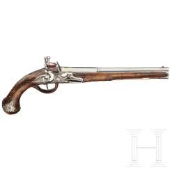 Silver mounted flintlock pistol, Leopold Becher in Karlovy vary, around 1730 Silver mounted flintlock pistol, Leopold Becher in Karlovy vary, around 1730