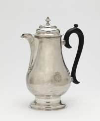 Big coffee pot. probably Modena, 2nd half of the 18th century, Pietro Paolo Tirelli or Vincenzo Parlaschi Big coffee pot. probably Modena, 2nd half of the 18th century, Pietro Paolo Tirelli or Vincenzo Parlaschi